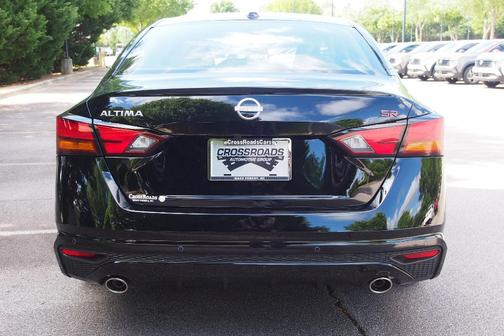 Black 2026 Nissan Altima 2.5 SR
