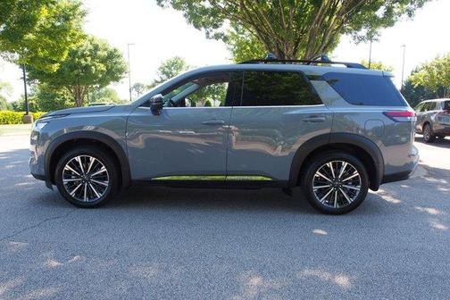 Boulder Gray Metallic 2026 Nissan Pathfinder Platinum