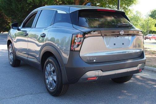 Gun Metallic 2026 Nissan Kicks S