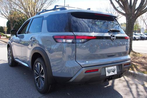 Boulder Gray Metallic 2026 Nissan Pathfinder Platinum