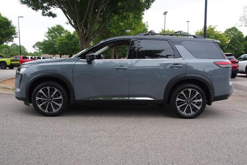 Boulder Gray Metallic 2026 Nissan Pathfinder Platinum