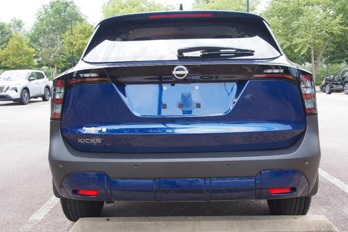 Deep Blue Pearl 2026 Nissan Kicks S