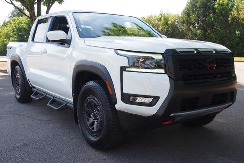 Glacier White 2026 Nissan Frontier PRO-X