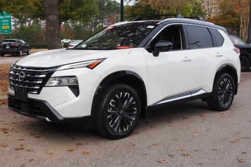 2025 Nissan Rogue Platinum