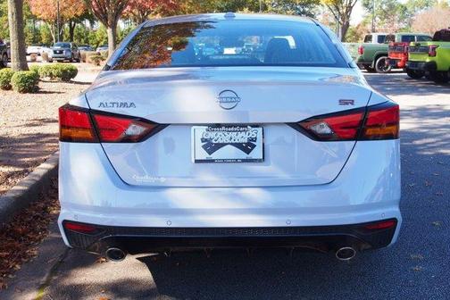2025 Nissan Altima SR