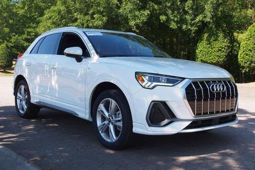 Arkona White 2024 Audi Q3 45 S line Premium