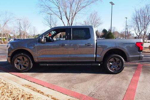 2023 Ford F-150 Lightning LARIAT