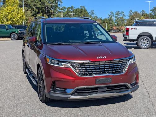 Flare Red 2023 Kia Carnival SX