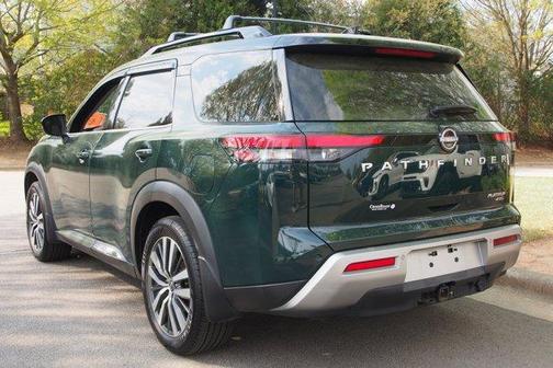 Green 2 Tone 2022 Nissan Pathfinder Platinum