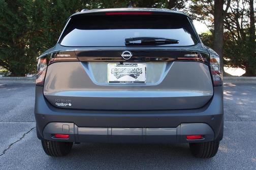 Gun Metallic 2026 Nissan Kicks SV