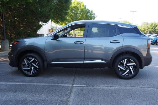 Gun Metallic 2026 Nissan Kicks SV