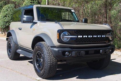 Gray 2025 Ford Bronco Badlands