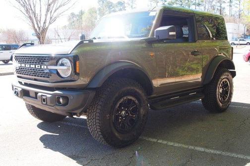 Gray 2025 Ford Bronco Badlands