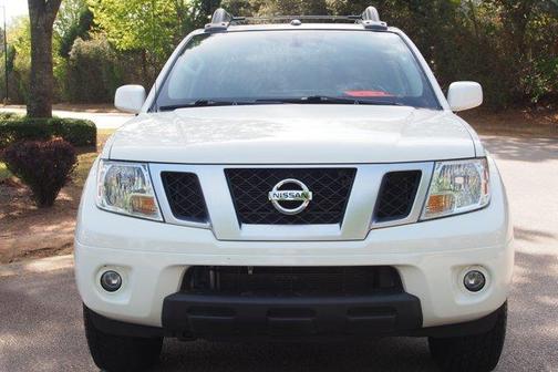 Glacier White 2020 Nissan Frontier PRO-4X