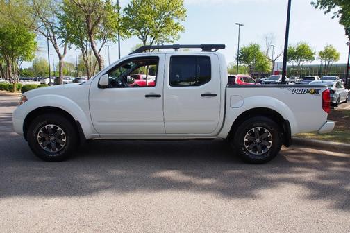 Glacier White 2020 Nissan Frontier PRO-4X