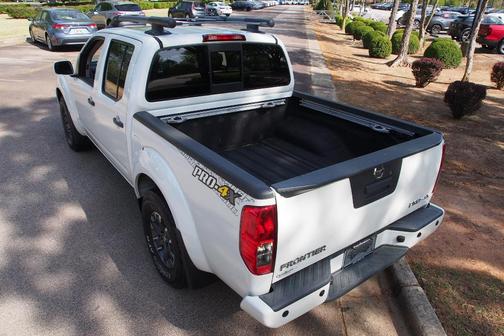 Glacier White 2020 Nissan Frontier PRO-4X