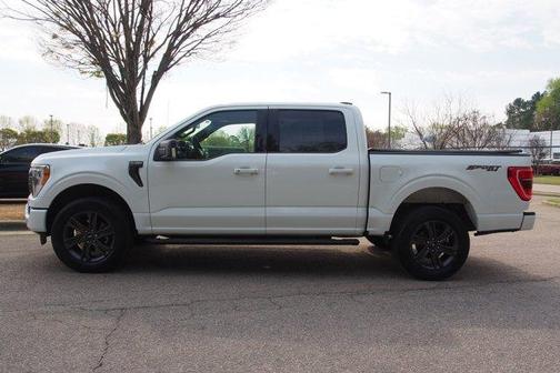 Oxford White 2023 Ford F-150 XLT