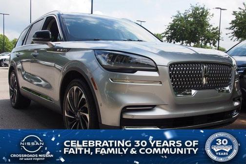 Radiance Metallic 2024 Lincoln Aviator Reserve RWD