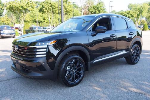 Super Black 2026 Nissan Kicks SR