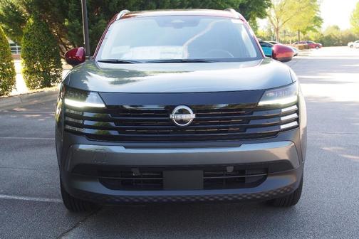 2t Gun Red Roof 2026 Nissan Kicks SV