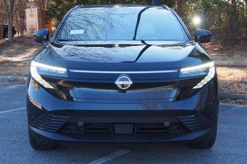 2026 Nissan Leaf PLAT+