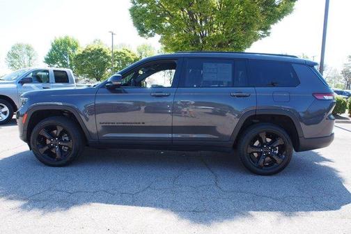 Metallic 2024 Jeep Grand Cherokee L Limited