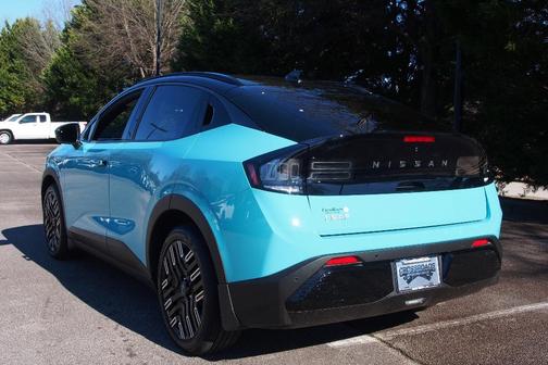 2026 Nissan Leaf PLAT+