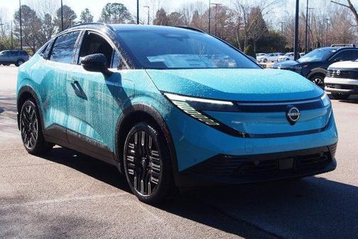 2026 Nissan Leaf PLAT+