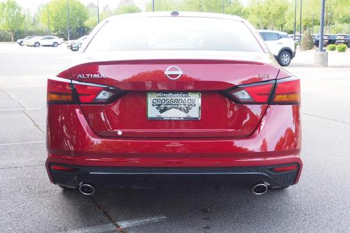Scarlet Ember 2026 Nissan Altima 2.5 SR