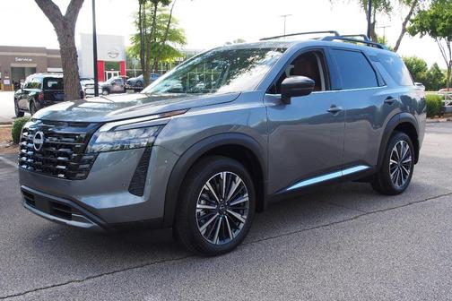 Gun Metallic 2026 Nissan Pathfinder Platinum