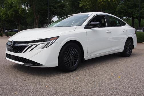 Cloud White 2026 Nissan Sentra SV