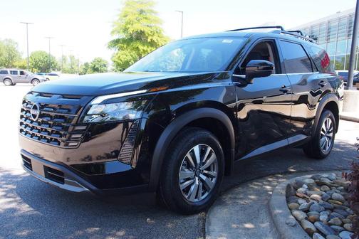 Black 2026 Nissan Pathfinder SL