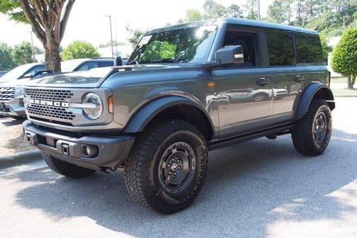 Gray Metallic 2025 Ford Bronco Badlands