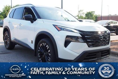 Everest White P 2026 Nissan Rogue Dark Armor