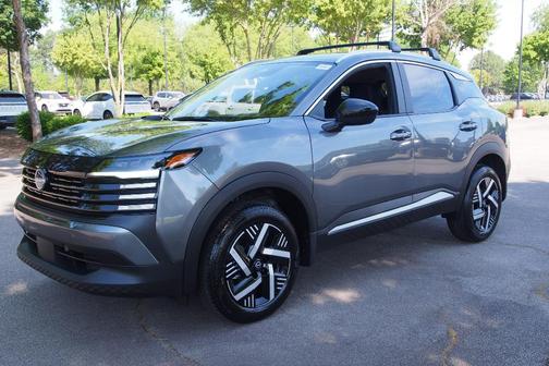 Gun Metallic 2026 Nissan Kicks SV