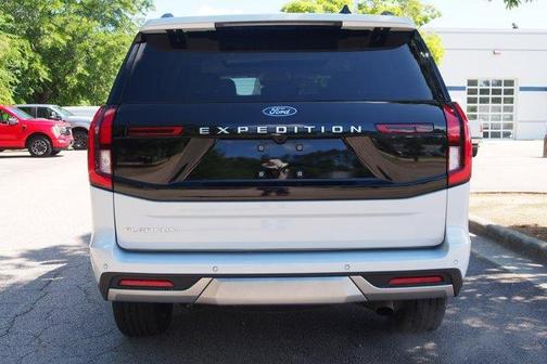 Silver Metallic 2025 Ford Expedition Platinum