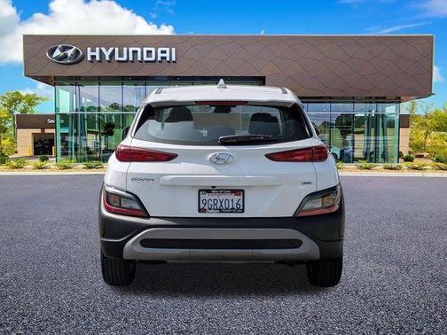 Lunar 2023 Hyundai KONA SE