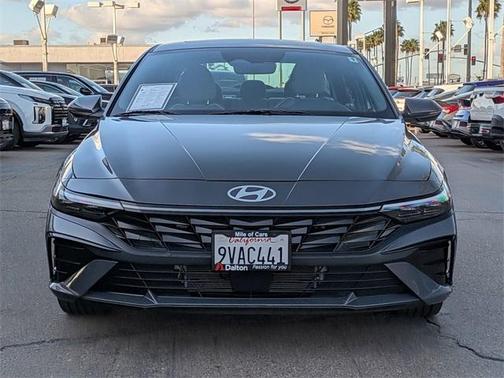 2025 Hyundai ELANTRA HEV Limited