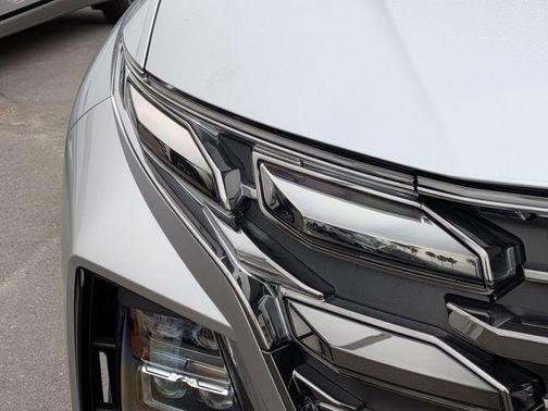 Shimmering Silver 2026 Hyundai TUCSON Hybrid Limited