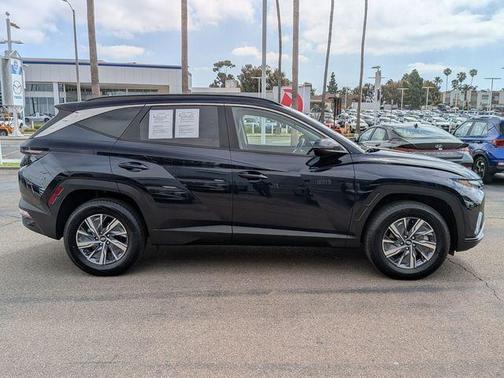 Deep Sea 2023 Hyundai TUCSON Hybrid Blue