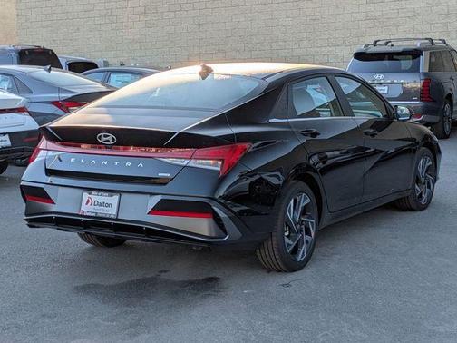 2026 Hyundai ELANTRA HEV Limited