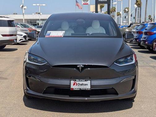 2024 Tesla Model X Base