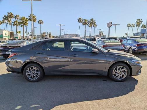 2026 Hyundai ELANTRA HEV Blue