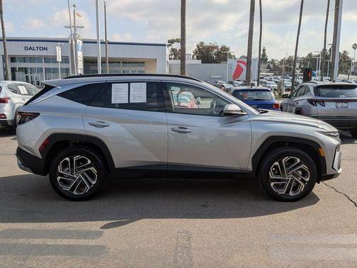 2025 Hyundai TUCSON Hybrid Limited