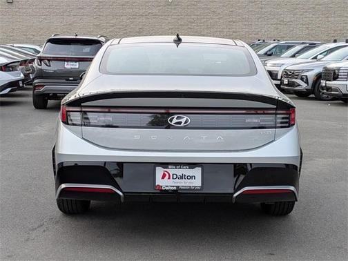 2026 Hyundai SONATA Hybrid SEL