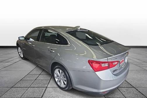 Sterling Gray Metallic 2023 Chevrolet Malibu LT W/1LT