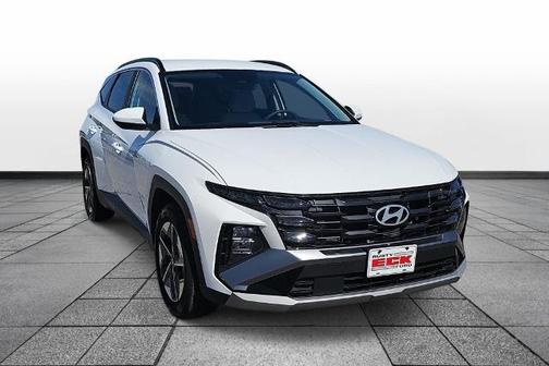 White Pearl 2025 Hyundai TUCSON SEL