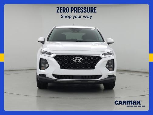 White 2019 Hyundai SANTA FE SE