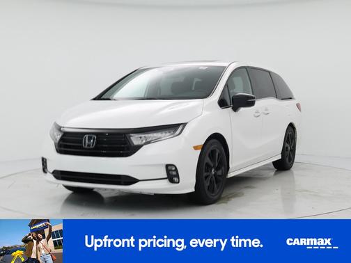 White 2023 Honda Odyssey Sport