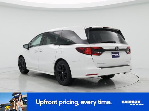 White 2023 Honda Odyssey Sport